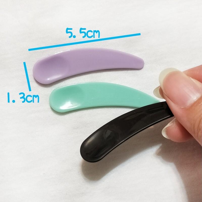 ●四色可挑!5支16元挖棒月牙勺 美容挖棒●眼霜 面霜/護髮霜/保養品/美容用品/美容考試專用 挖勺 調棒 紫色 黑色-細節圖3