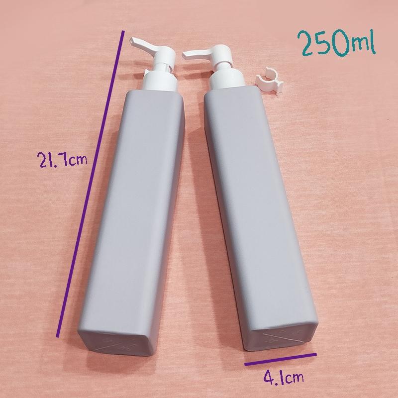 ●超美!!250ml紫色磨砂毛絨料按壓瓶●乳液 按壓瓶 壓瓶 體乳 分裝瓶 精華液 保養品 高級質感 紫色 HDPE-細節圖6