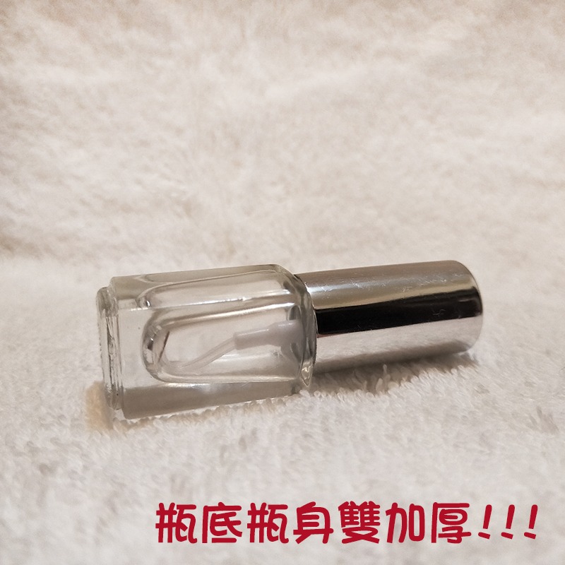 ●小容量!!銀色蓋加厚瓶身香水分裝方形玻璃噴霧3ml空瓶●玻璃瓶身附銀色蓋子~香水香氛小瓶裝-細節圖5