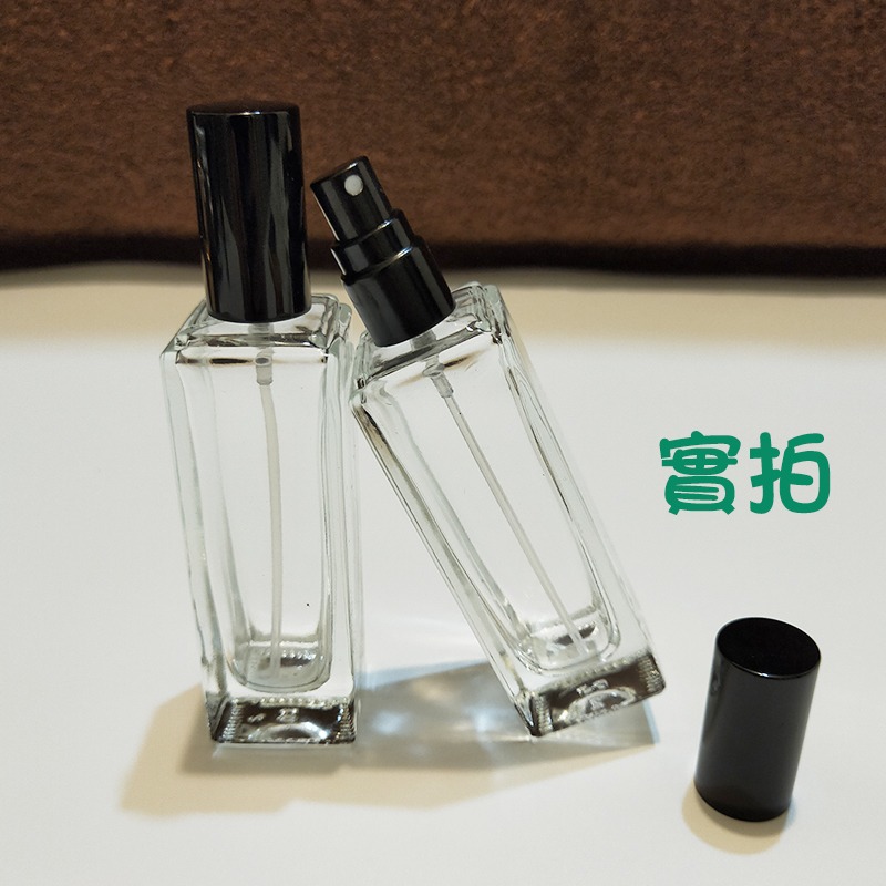 ●熱銷!方形玻璃噴霧30ml透明香水空瓶●不變質 黑色細緻噴頭 玻璃瓶附蓋子~防疫噴瓶液體分裝空罐 小香 香水瓶 噴瓶-細節圖6