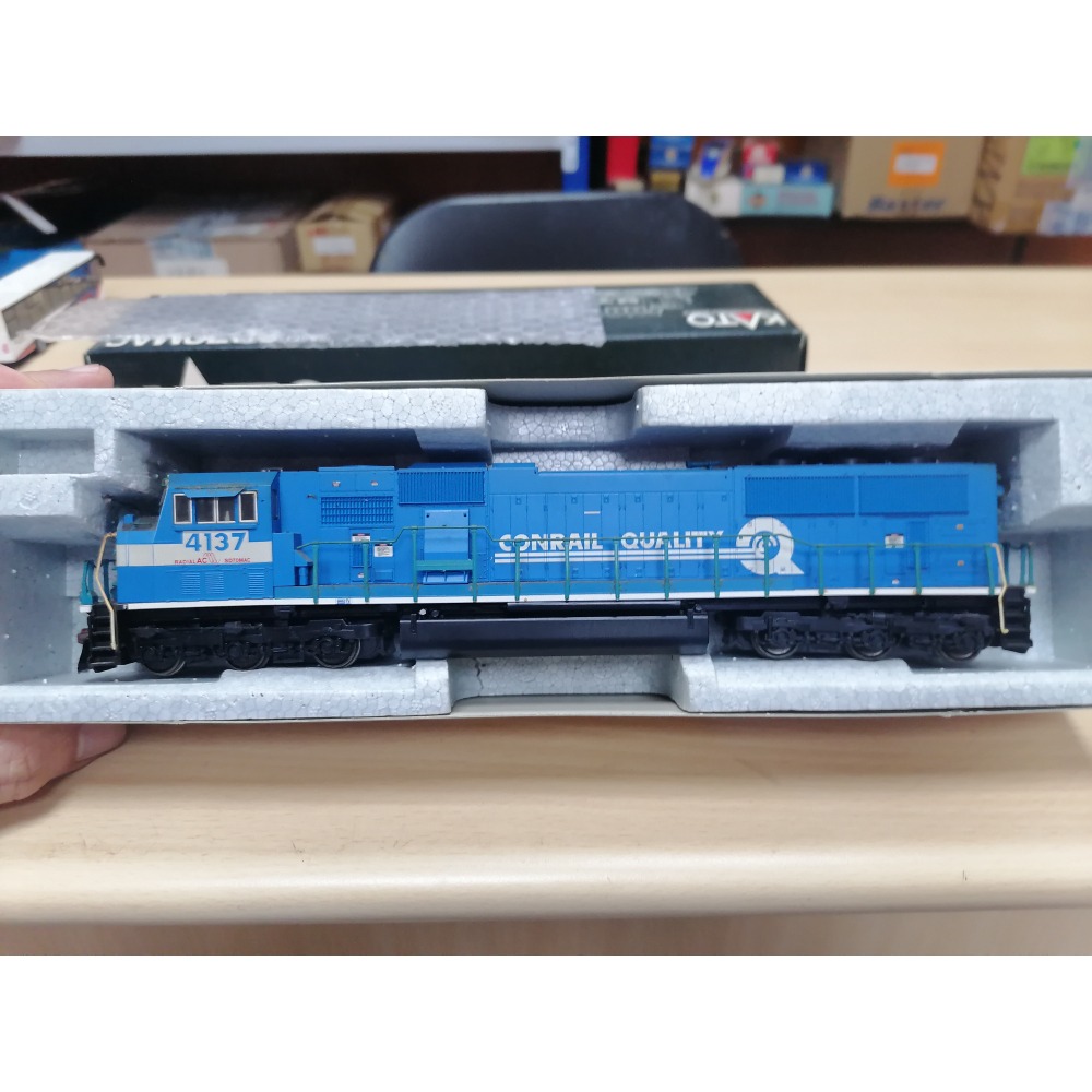 HO KATO SD70MAC Conrail塗裝 DC版-細節圖3