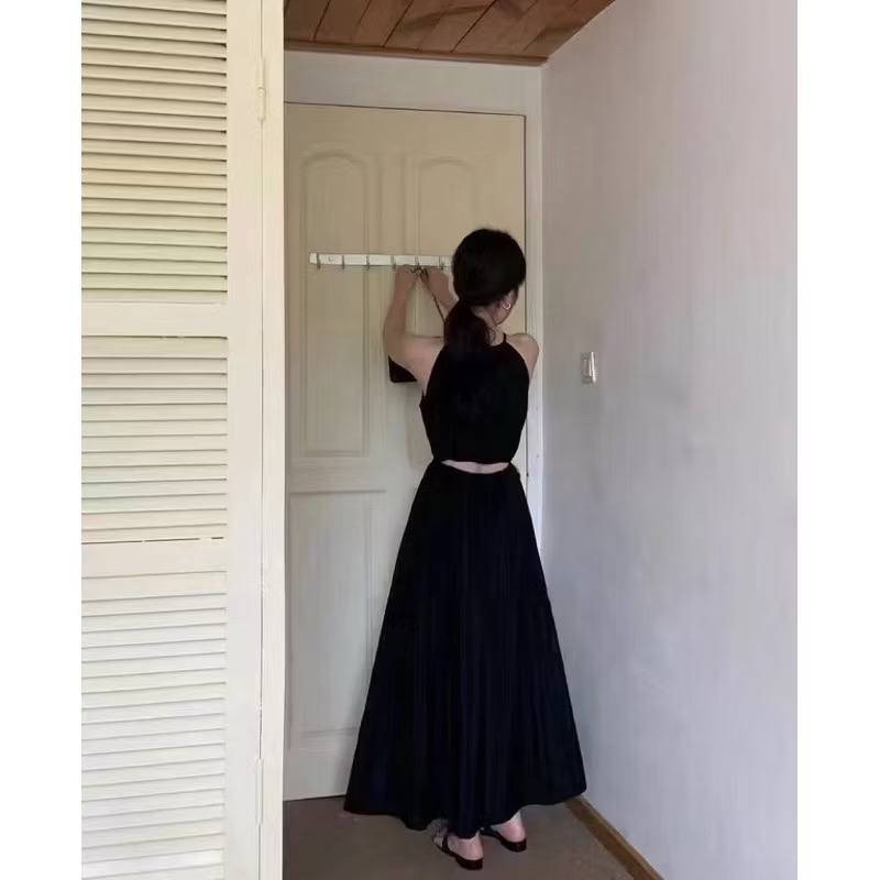 𝙍𝙪𝙡𝙖🎀 韓系 現貨 氣質女神風削肩收腰露腰洋裝*2色677769-細節圖3