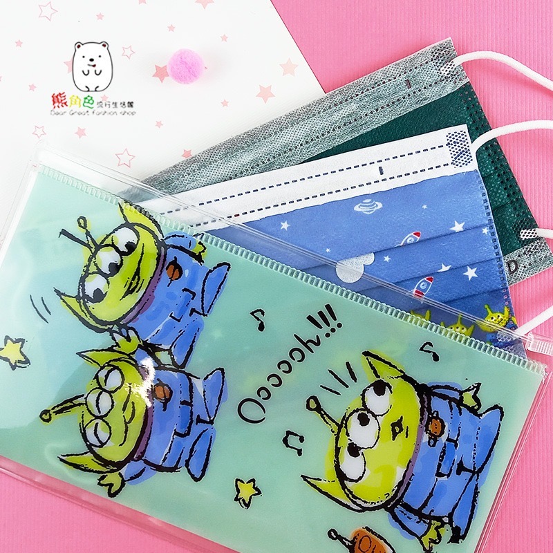 迪士尼 萬用口罩夾鏈收納袋 米奇 米妮 維尼 奇蒂 史迪奇 三眼怪 小美人魚 【DS0144】 熊角色流行生活館-細節圖2