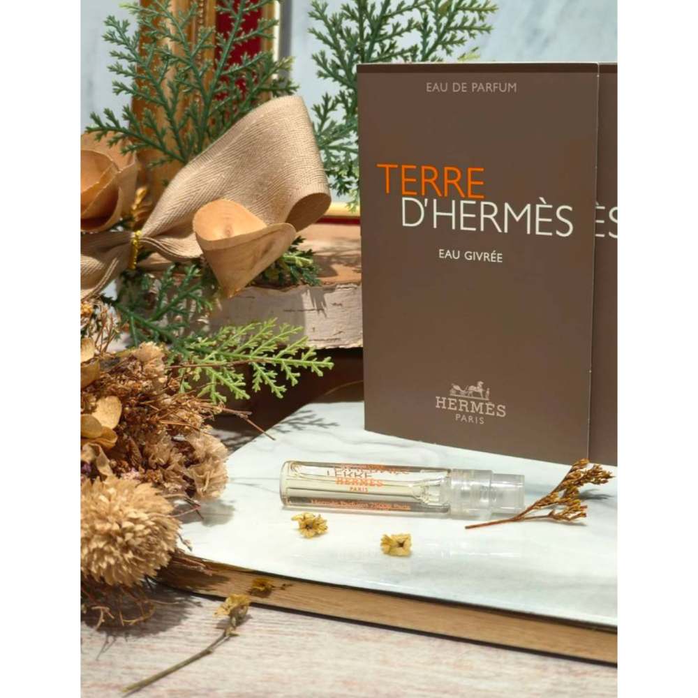 Hermes 愛馬仕 大地冷冽之水淡香精2ml-細節圖2
