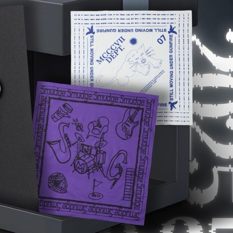 代購 全新 smg 限量限定 紫色方巾-規格圖1