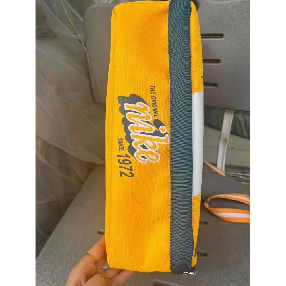 【風口潮流】Nike 新款防水手提鞋袋包＊34x18x13cm。X51101-細節圖5