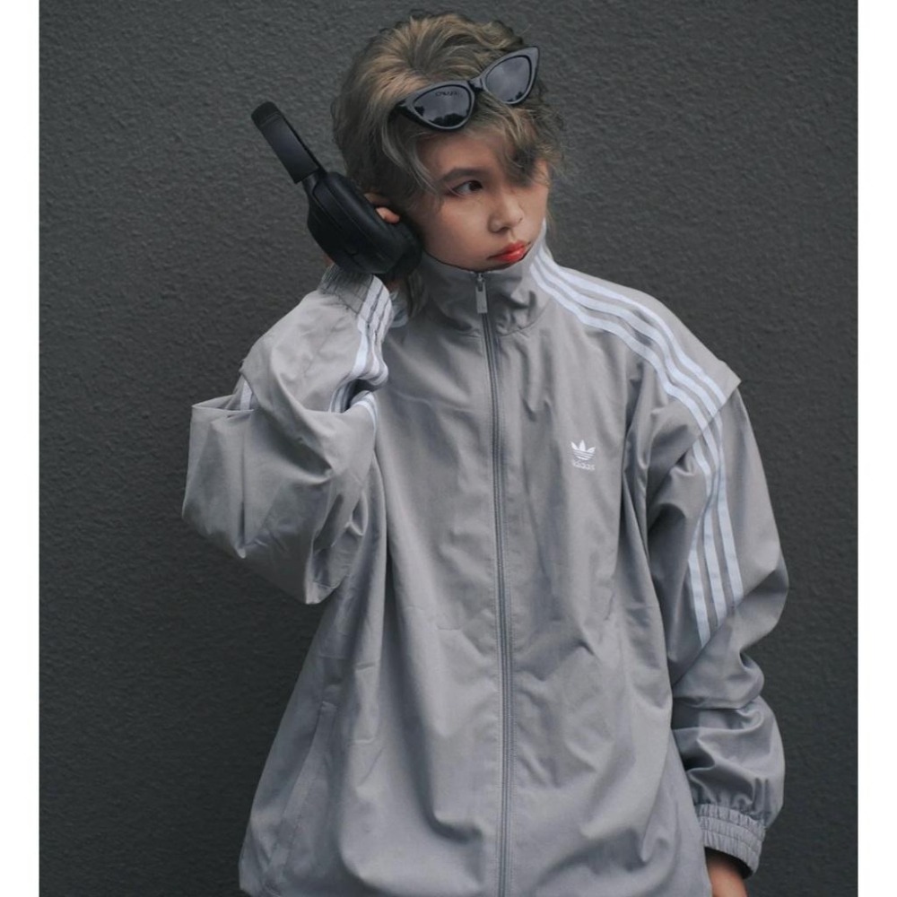 【LUNA-K】adidas 25新款落肩袖口鬆緊設計運動外套 黑色 灰色 綠色＊M-2XL。C51025-細節圖3