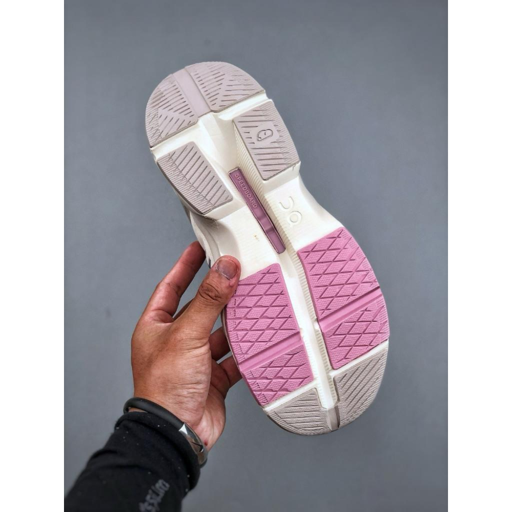 【LUNA-K】On Cloud 輕量針織網布緩震休閒慢跑鞋＊US 5~11。A50708-細節圖7