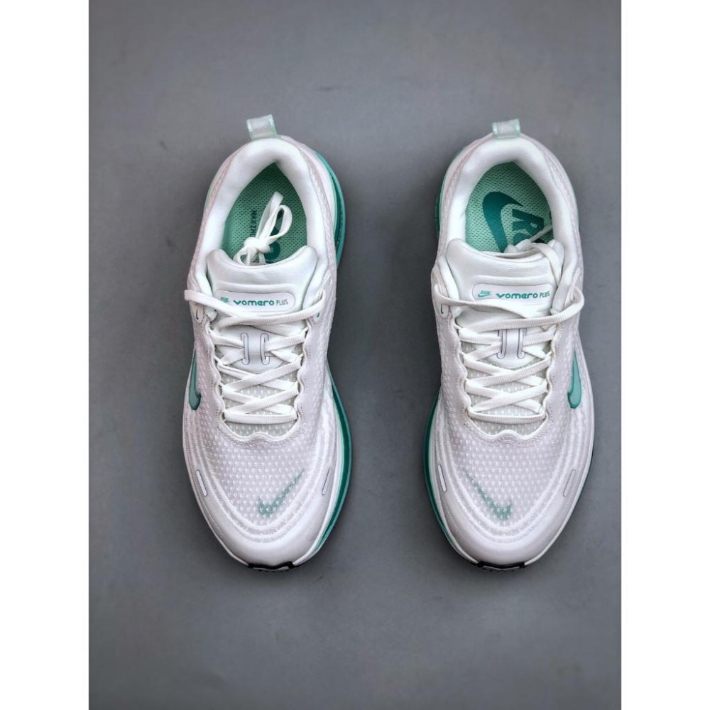 【LUNA-K】Nike Vomero Plus Run 舒適緩震運動慢跑鞋＊US 5.5~12。A50920-細節圖4