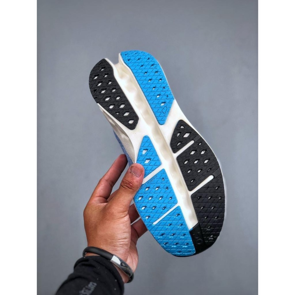 【LUNA-K】On昂跑 Cloudsurfer MAX 體能訓練運動鞋＊US 5~11。A50917-細節圖7