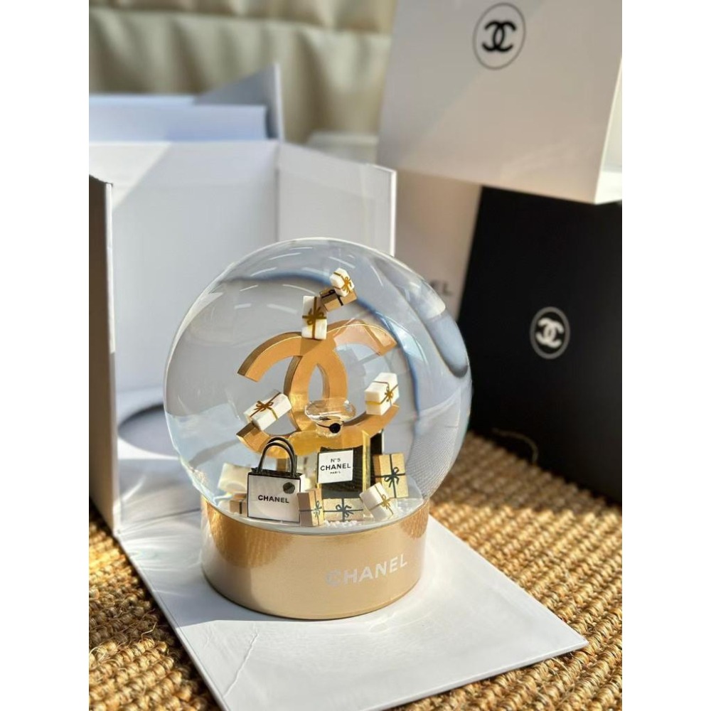 【LUNA-K】CHANEL 香奈兒聖誕節金色雙C雪花水晶球。S50425-細節圖3