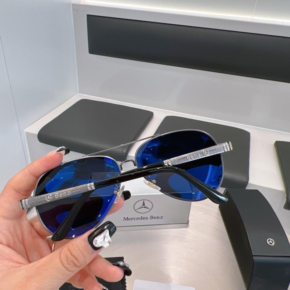 【LUNA-K】BENZ 賓士 鈦金屬偏光太陽眼鏡 深藍色。E50409-細節圖4