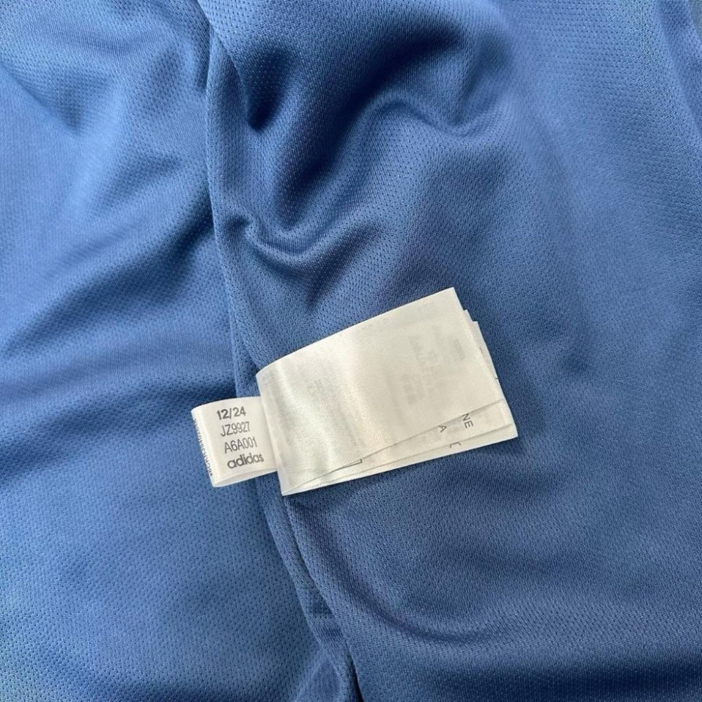 【LUNA-K】adidas 蛇年限定款三葉草中式盤扣麂皮立領外套 藍色＊S-XL。C50821-細節圖9