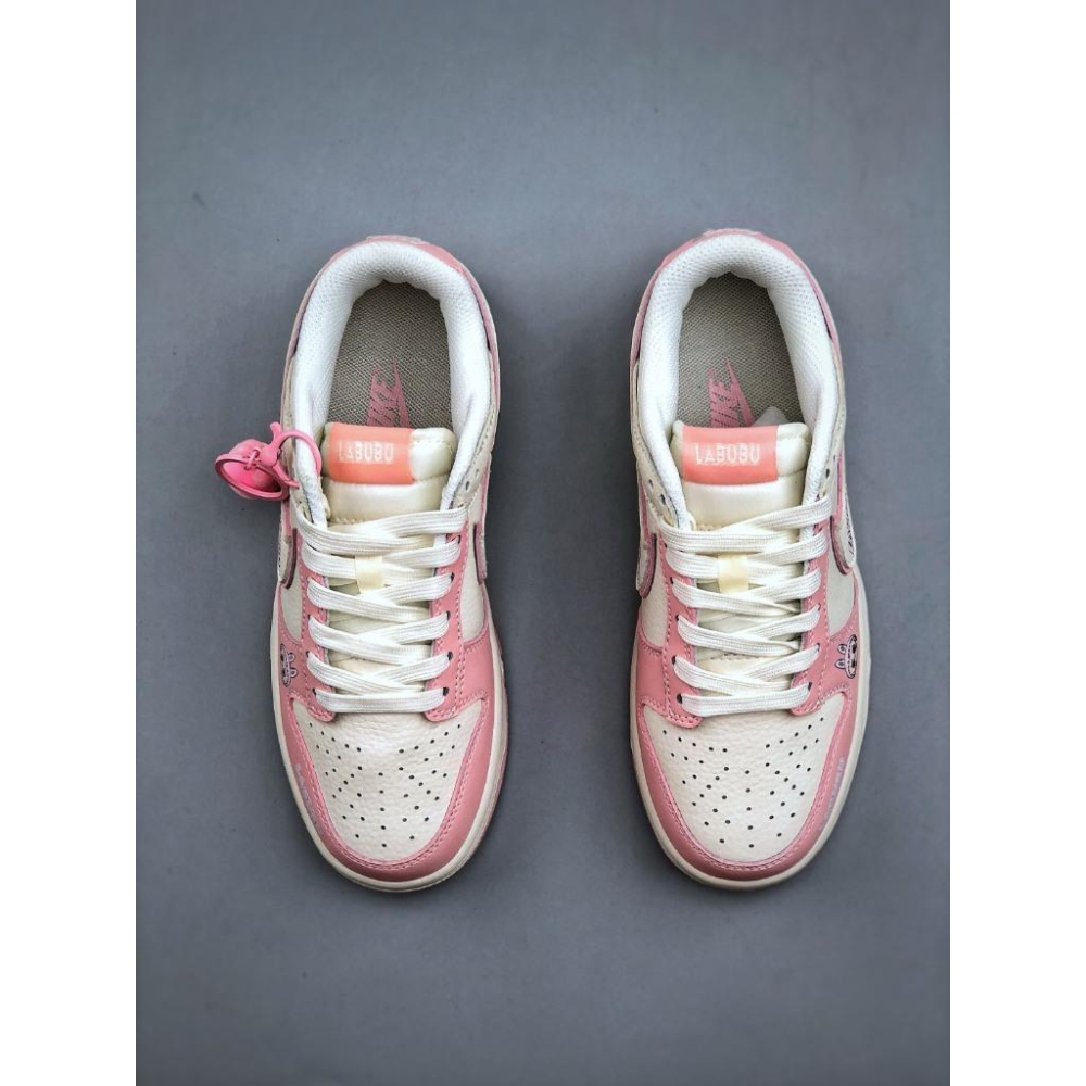 【LUNA-K】Nike  Dunk Low Retro LABUBU塗鴉休閒運動板鞋＊US 5.5~11。A50805-細節圖4