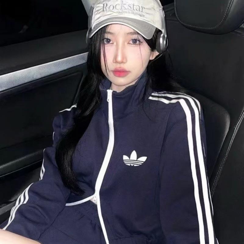 【LUNA-K】adidas 25年秋季新款潮流時尚三葉草運動外套+短裙套裝 ＊S-XL。C50912-細節圖3