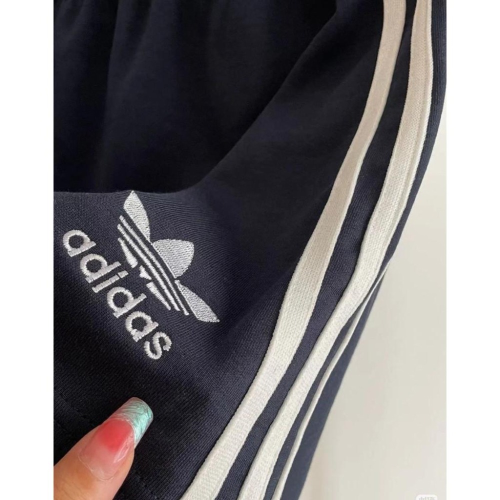 【LUNA-K】adidas 25年秋季新款潮流時尚三葉草運動外套+短裙套裝 ＊S-XL。C50912-細節圖9