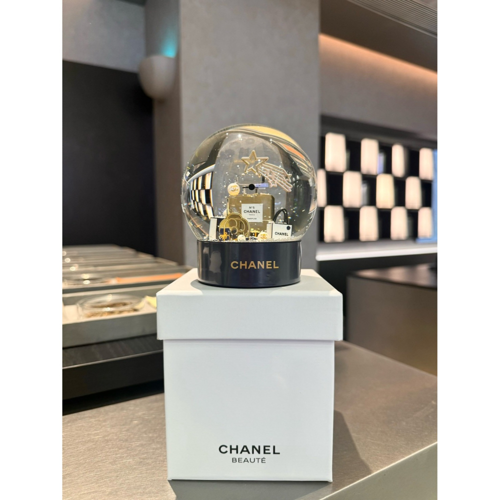 【LUNA-K】CHANEL 香奈兒 26年新款NO5香水禮盒聖誕雪花水晶球。S51105-細節圖5