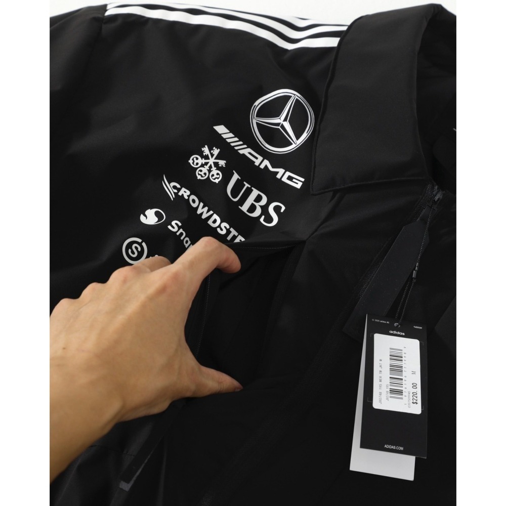 【最後一件】adidas x MERCEDES-AMG 聯名款輕羽絨拉鍊夾克外套 黑色＊S號。C51132-細節圖6