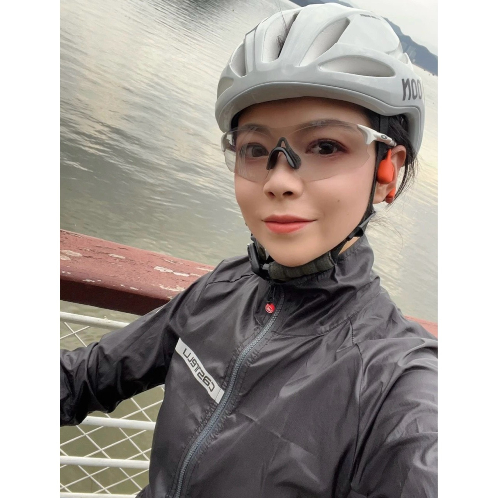 【LUNA-K】OAKLEY 歐克利 9313 零重力全天候變色防風戶外鏡。E60303-細節圖2