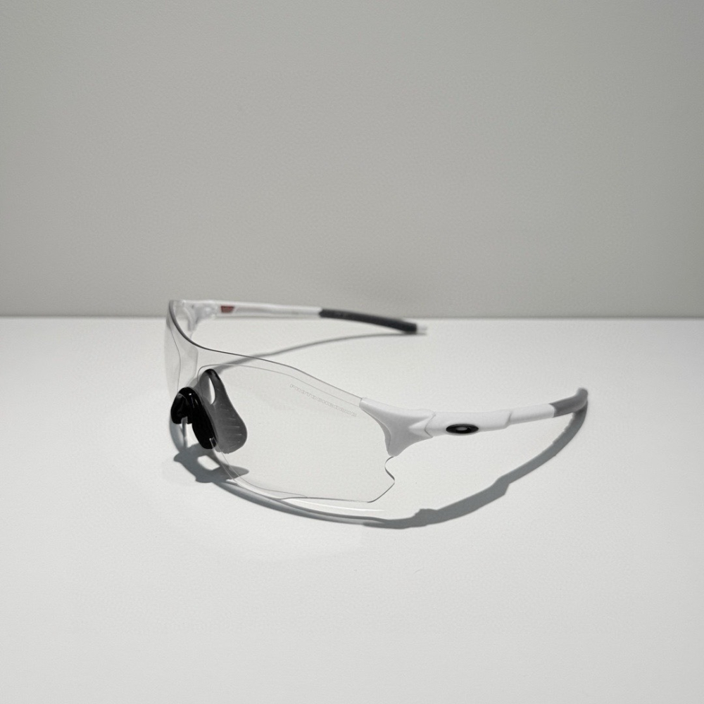 【LUNA-K】OAKLEY 歐克利 9313 零重力全天候變色防風戶外鏡。E60303-細節圖4