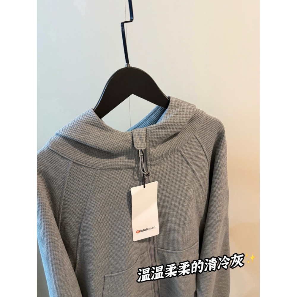 【LUNA-K】Lululemon 秋季限定款灰色刺繡短版外套＊S-L。C60909-細節圖4