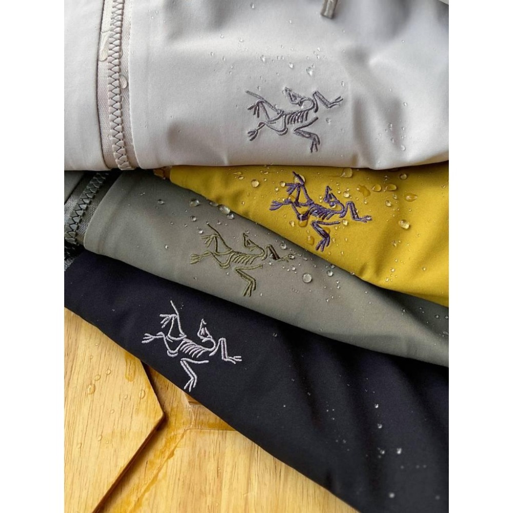 【玩衣櫥】Arc＇teryx SABRE JACKET 登山外套 白色 黑色 綠色 黃色＊S~2XL。50959A-細節圖5