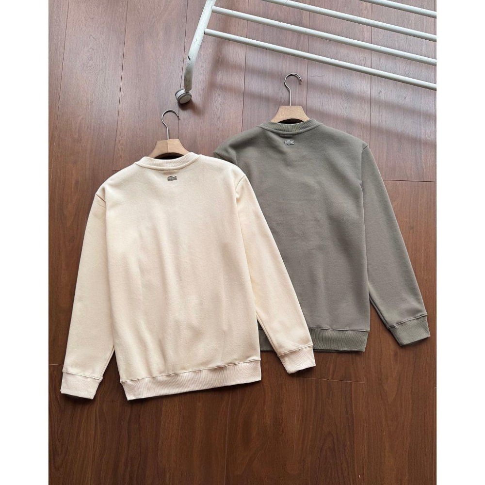 【玩衣櫥】Lecoste 休閒大學T恤男款 米白 軍綠＊M~2XL。51099A-細節圖2