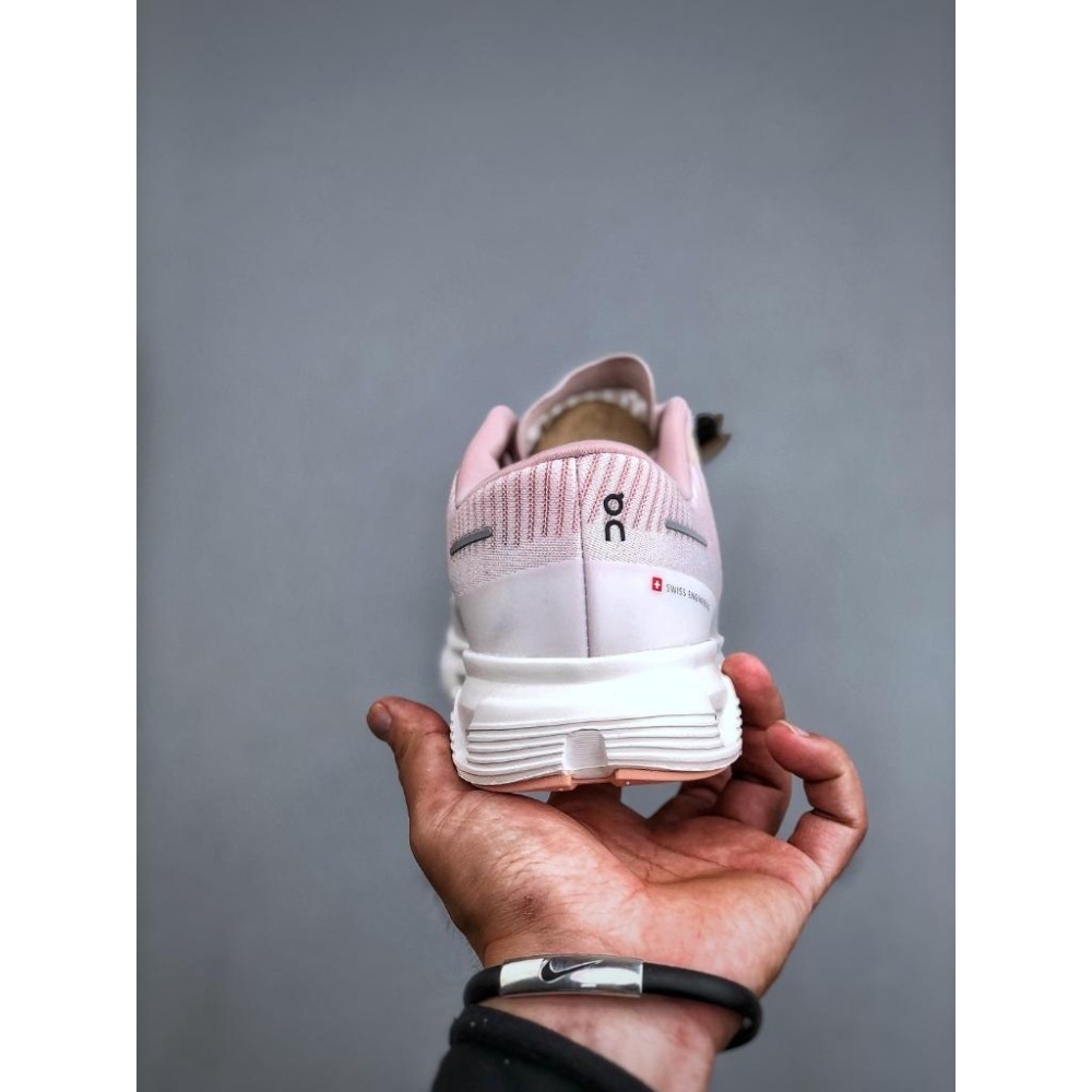 【玩衣櫥】ON 昂跑 Cloud 6 push 輕量化運動休閒鞋 粉色＊EU36~40。50959D-細節圖2
