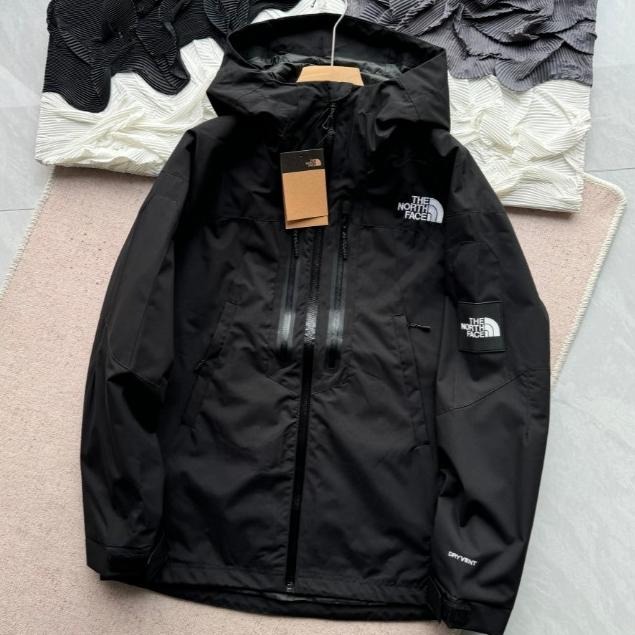 【玩衣櫥】THE NORTH FACE 拚色衝鋒外套 黑色 灰色＊S~2XL。51080A-細節圖4