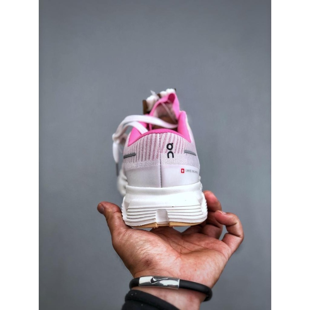 【玩衣櫥】ON 昂跑 Cloud 6 push 輕量化運動休閒鞋 粉橘＊EU36~40。50962D-細節圖2