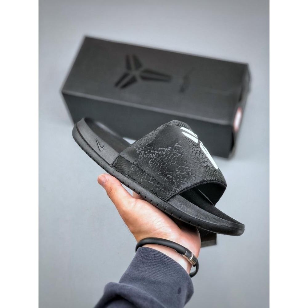 【玩衣櫥】NIKE KOBE HYPER ROYAL 休閒拖鞋＊EU36~45。50990D-細節圖6