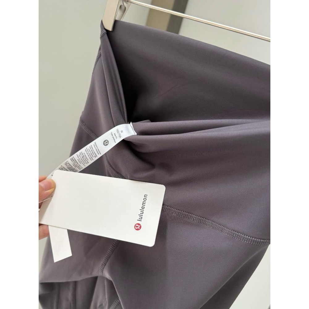 【玩衣櫥】LULULEMON瑜珈褲 黑 灰＊M-XL。50890C-細節圖6