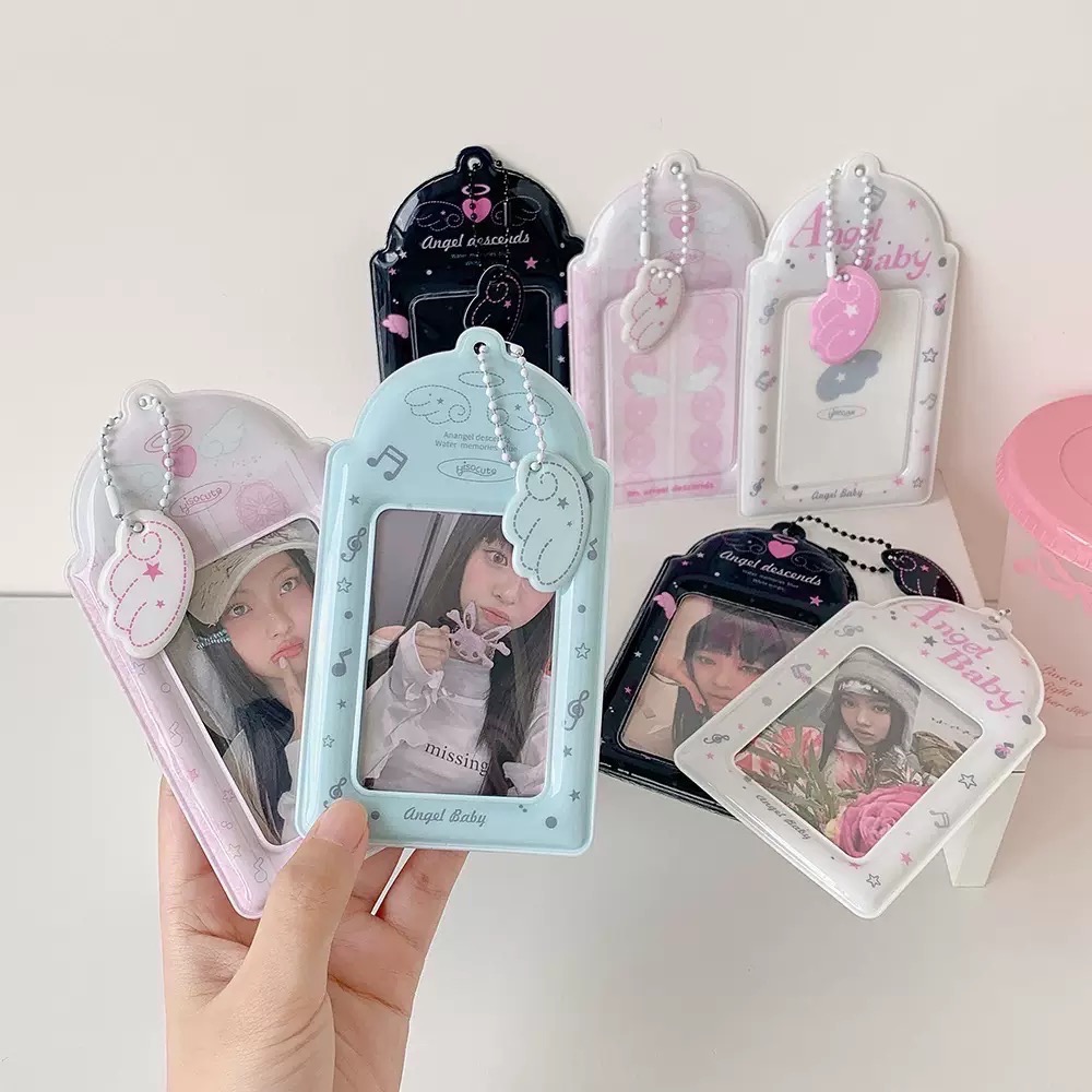 現貨速出🚚『PVC．軟卡套』⋯韓風音符翅膀 PVC卡套 （含吊飾）8x14.3cm-細節圖3