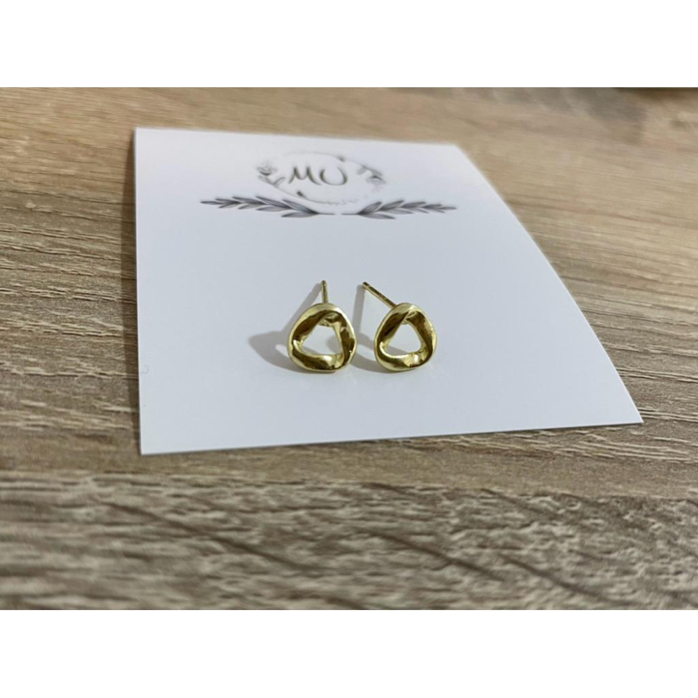 MU 現貨 莫比烏斯環 銀針耳環-細節圖2