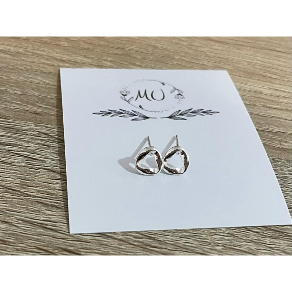 MU 現貨 莫比烏斯環 銀針耳環-細節圖3