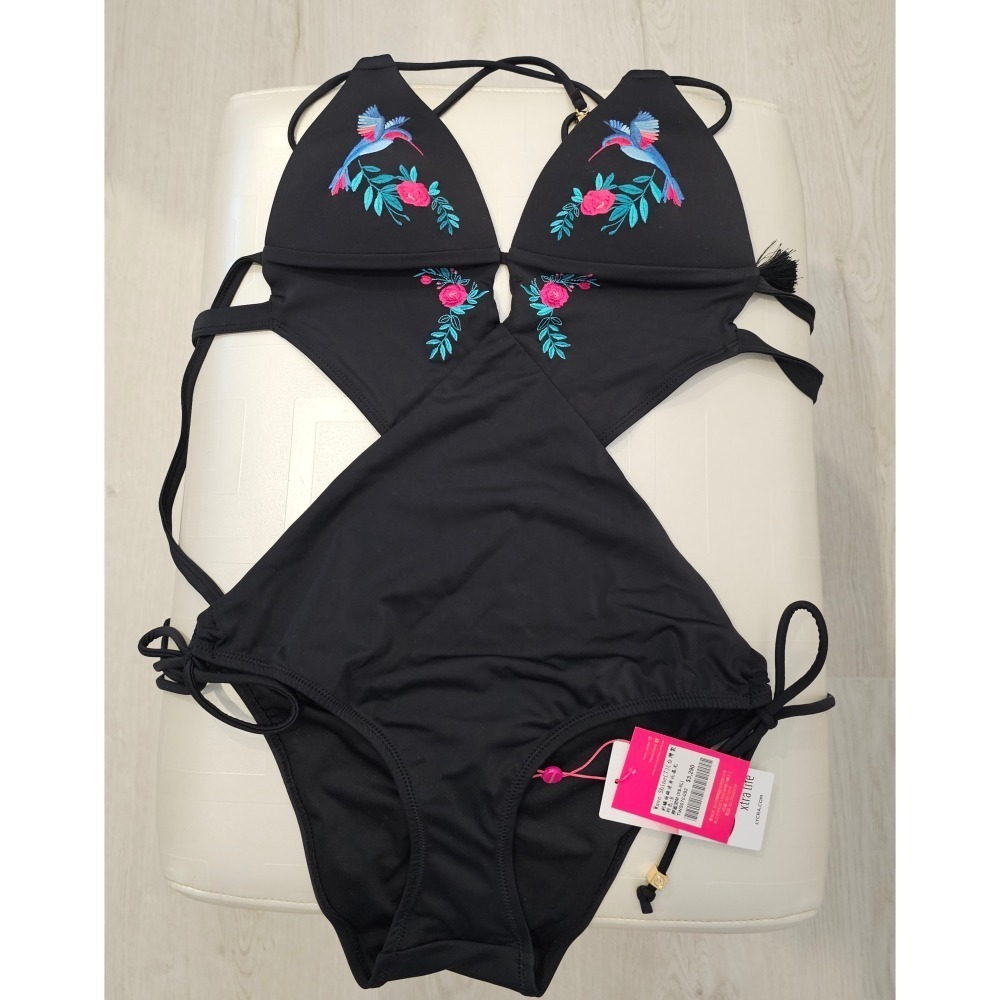 【全新特價優惠】Wave Shine ＂全新＂ 絕版刺繡曲線連身比基尼 bikini 連身泳衣 (M號)-細節圖4