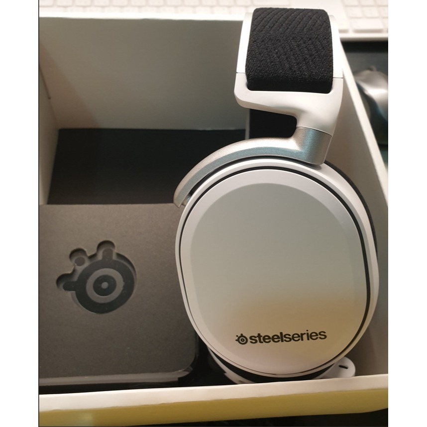 【二手】9.5成新 賽睿 SteelSeries Arctis Pro Wireless 無線電競耳機麥克風-細節圖4