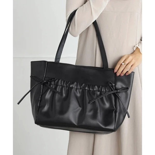 秋月堂 日本ALTROSE緞帶褶皺仿皮A4尺寸手提包 托特包 單肩包 3色 日本🇯🇵直送-細節圖2