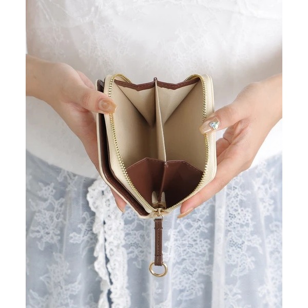 秋月堂 日本ALTROSE標誌拉鍊雙折錢包 短夾 4色 日本🇯🇵直送-細節圖4