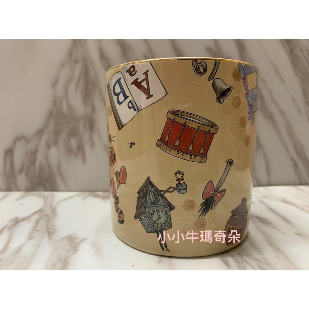 ~小小年瑪奇朵～日本東京迪士尼 DISNEY Holiday Gift小熊維尼馬克杯 陶瓷盤-細節圖4