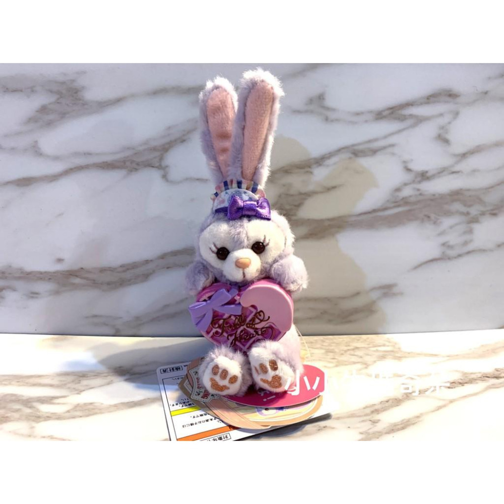 ~小小牛瑪奇朵~2020日本東京海洋迪士尼情人節系列達菲duffy雪莉玫史黛拉兔cookie ann 曲奇狗坐姿吊飾-細節圖4