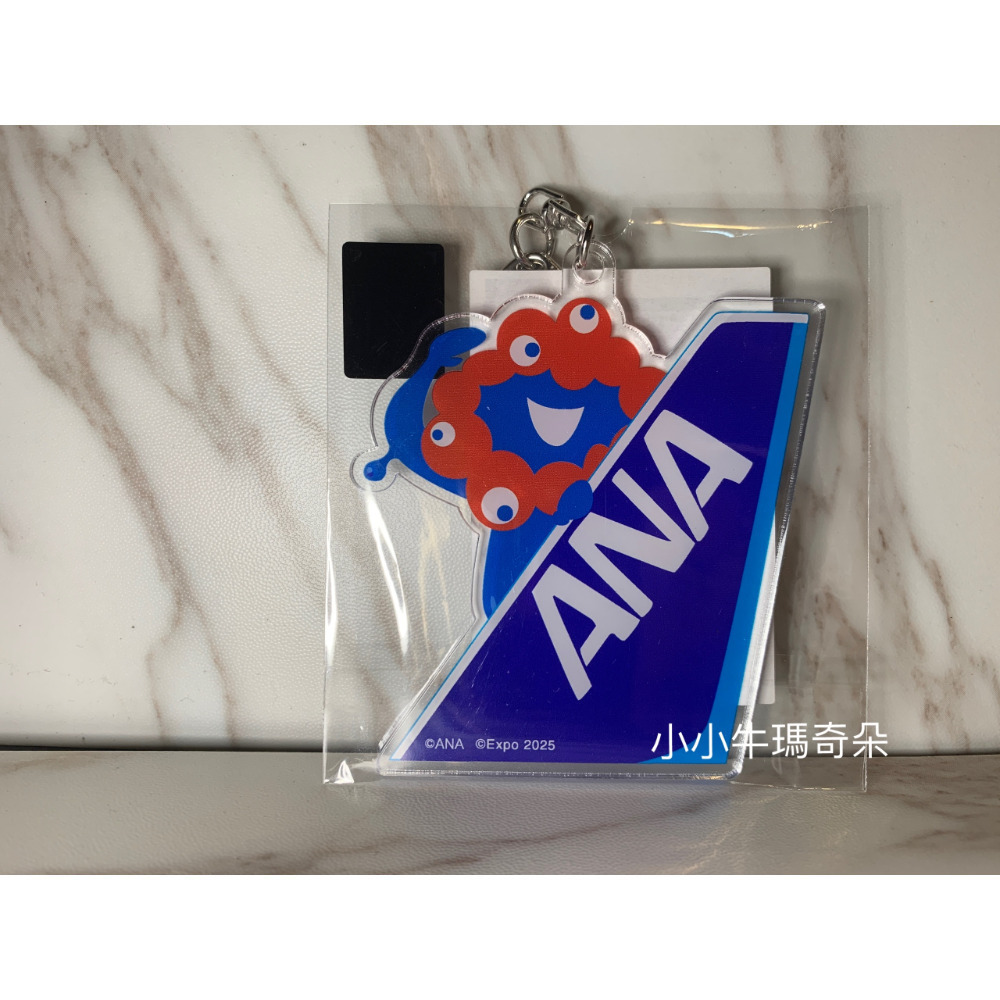 ~小小牛瑪奇朵~ANA全日空航空& 2025日本EXPO大阪關西萬博世博會吉祥物脈脈聯名款帆布包手提袋 貼紙 鑰匙圈-規格圖2