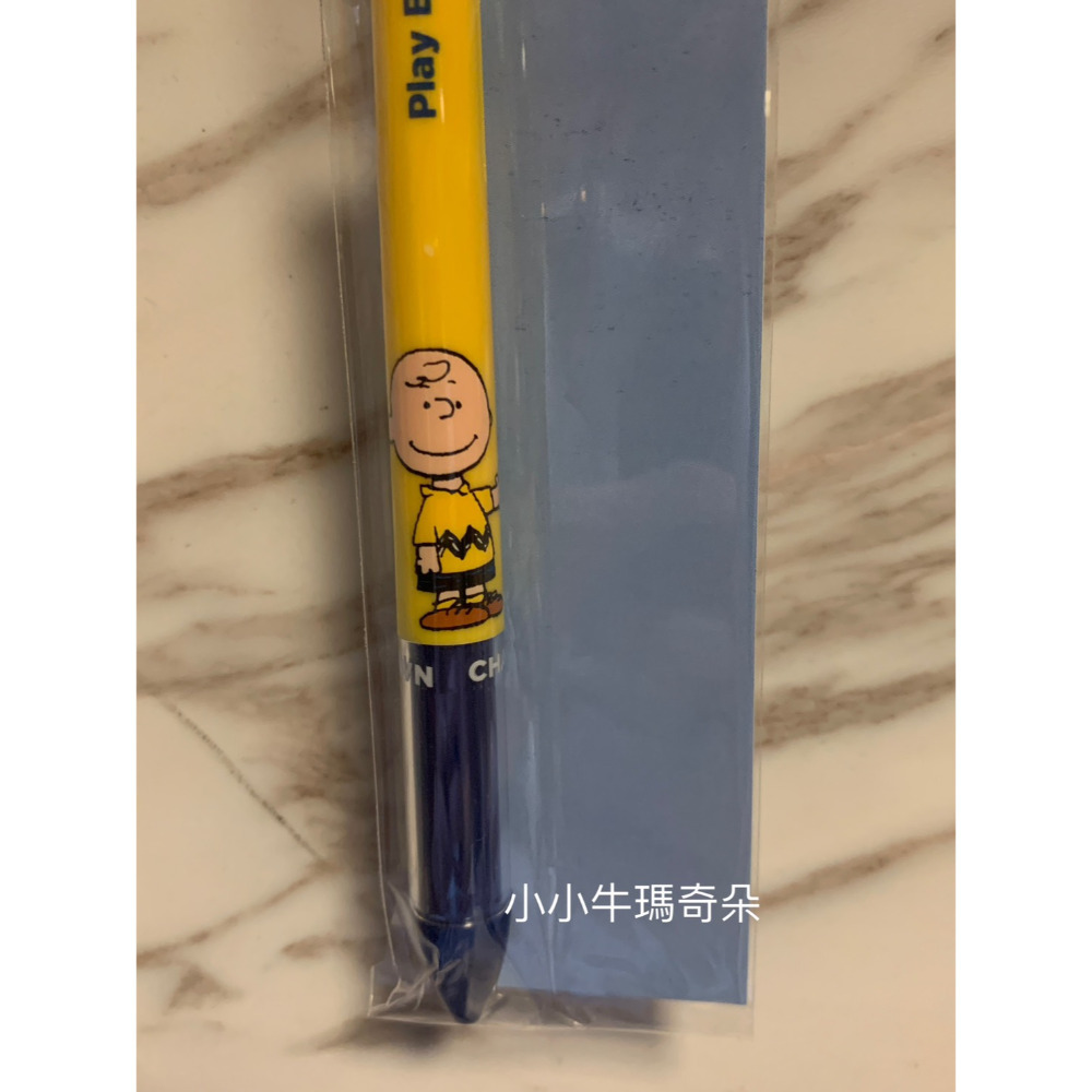~小小牛瑪奇朵~韓國大創DAISO & PEANUTS 史努比SNOOPY  查理布朗 0.5mm雙色筆-規格圖3