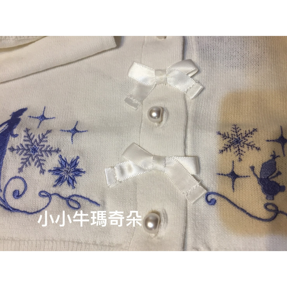 ~小小牛瑪奇朵~日本迪士尼公主系列冰雪奇緣 艾莎白色針織小外套 開襟衫-細節圖7