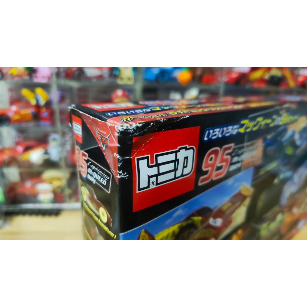 TOMICA TOMY CARS 汽車總動員 麥坤 閃電麥坤 2019 閃電麥坤日 盒組 禮盒 SET 泥巴 泥土 消光-細節圖3