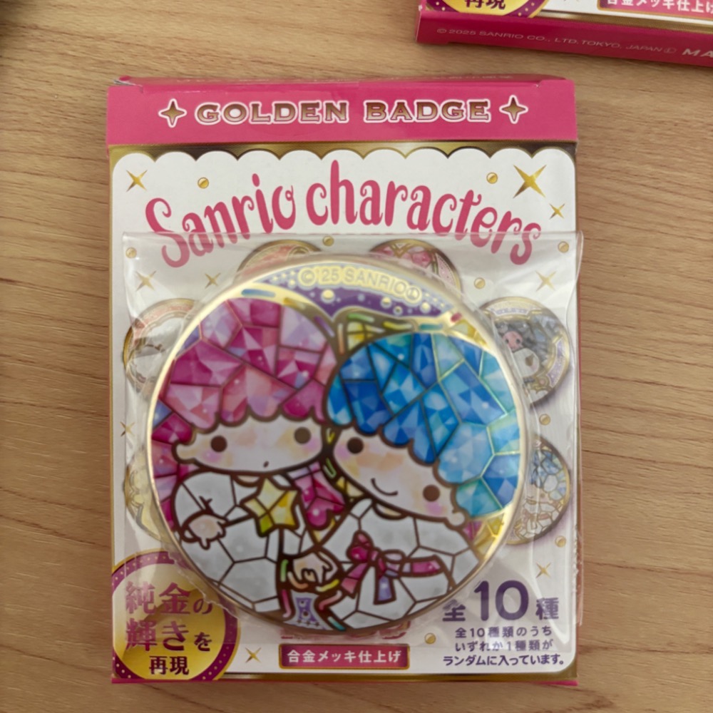 三麗鷗金色徽章-規格圖1