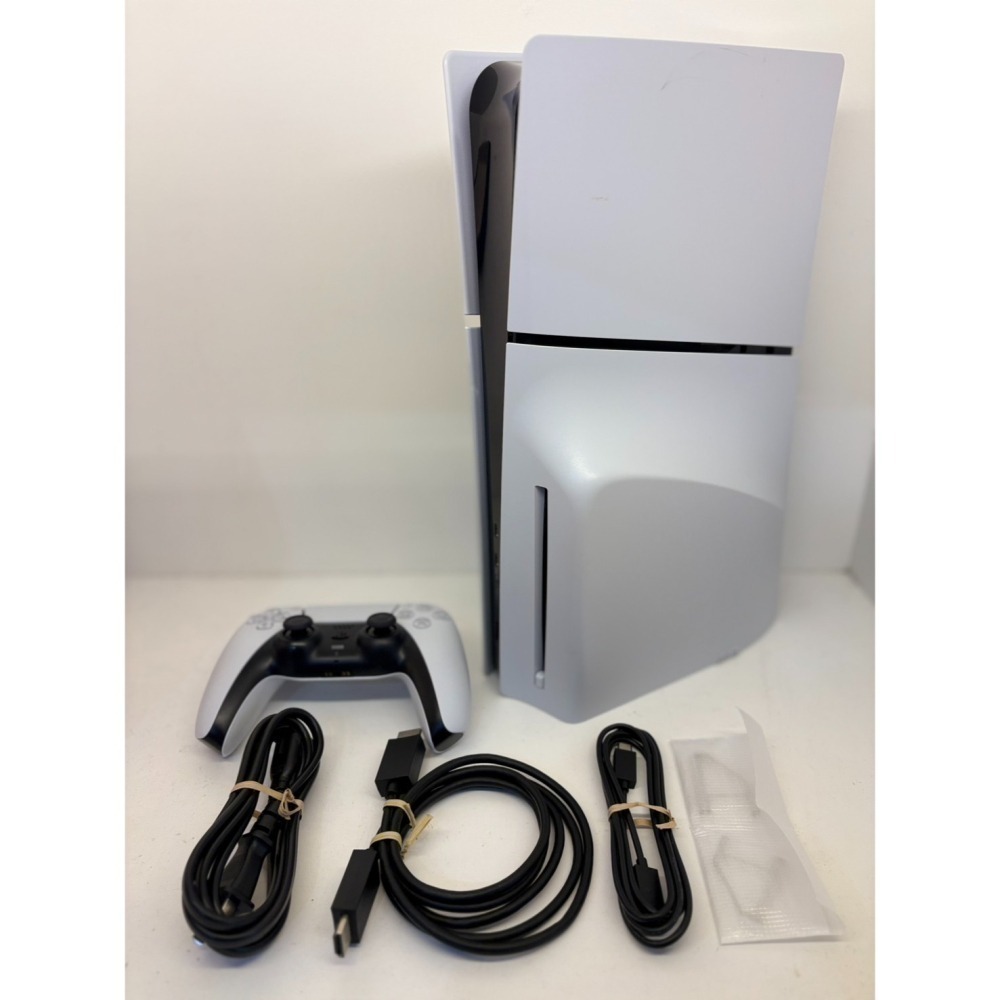 【優格米電玩內湖】【2手二手中古】【PS5】 PS5 SLIM 光碟版主機 薄機 盒裝配件齊全 台灣公司貨 店保1個月-細節圖2