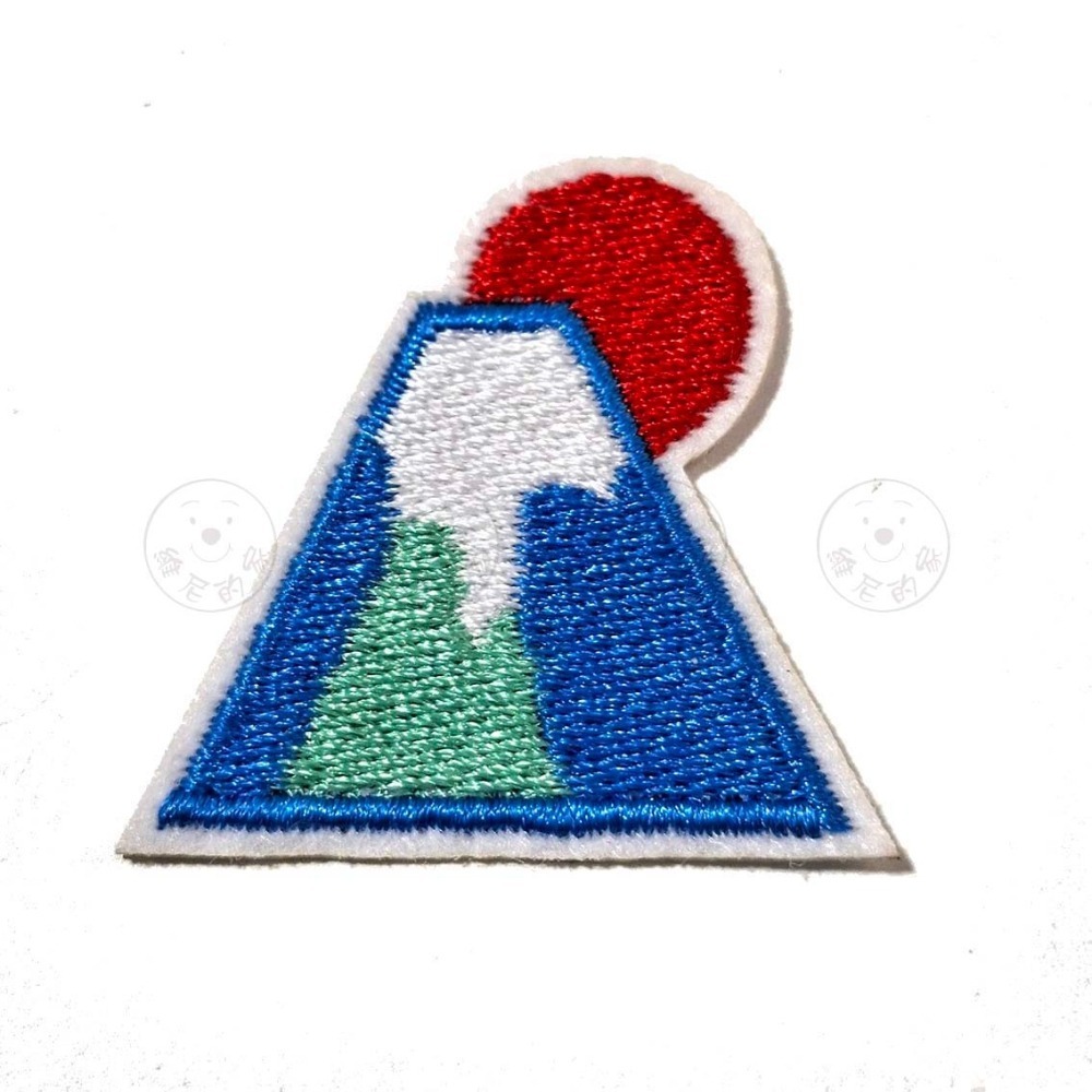 燙布貼 刺繡熨燙 布貼 日本 富士山 山 松樹 太陽 海浪 自然風景 補丁 刺繡貼 DIY 裝飾 台灣現貨 維尼的家-細節圖7