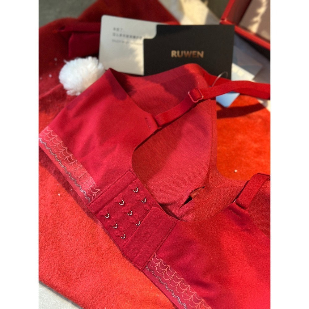 24HR 出貨🚚現貨不必等🌸RUWEN如吻KISSY🔥2024年聖誕新春-細節圖3