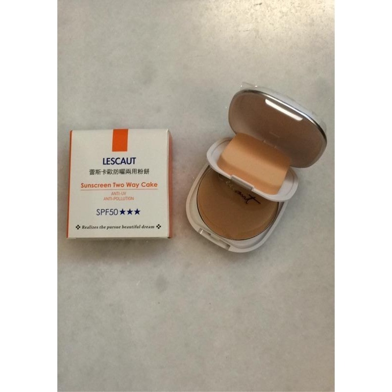 附發票 台灣製 LESCAUT 蕾斯卡歐 防曬兩用粉餅 12g SPF50 控油提亮 補妝 遮瑕 乾濕兩用 去油 定妝-細節圖2